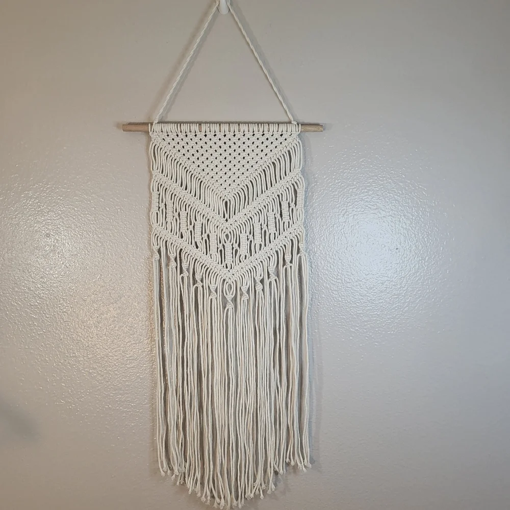 Macrame Decorative Wall Hanging